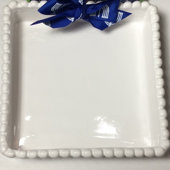 Hanukah Napkins, Ceramic Holder & Menorah Ornament - Picture 3 of 4